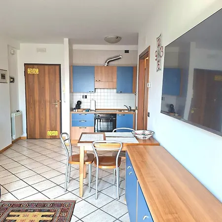 Apartamento 10-min-to-venice Elegant With Terrace Venecia